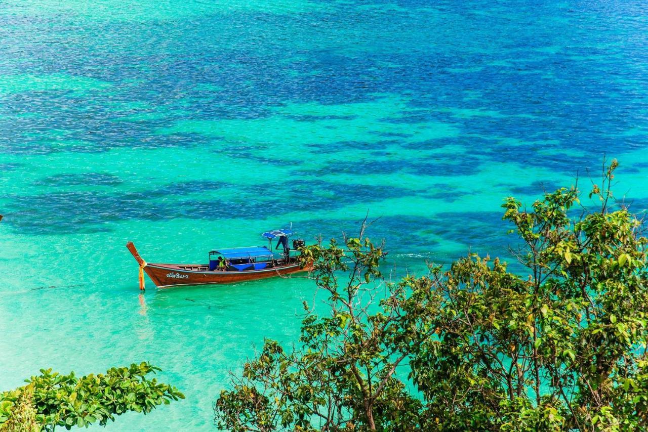 Daya Hill Seaview Hotel Koh Lipe Buitenkant foto