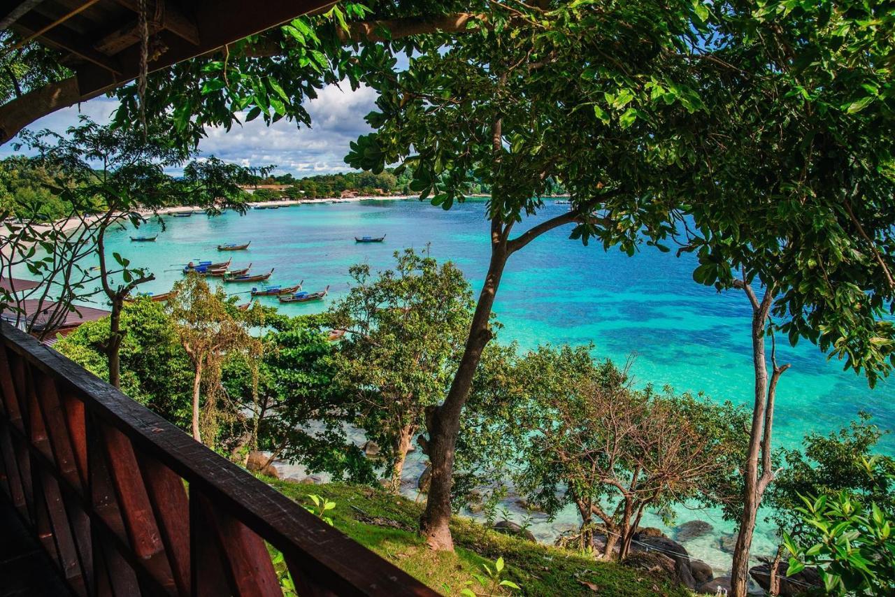 Daya Hill Seaview Hotel Koh Lipe Buitenkant foto